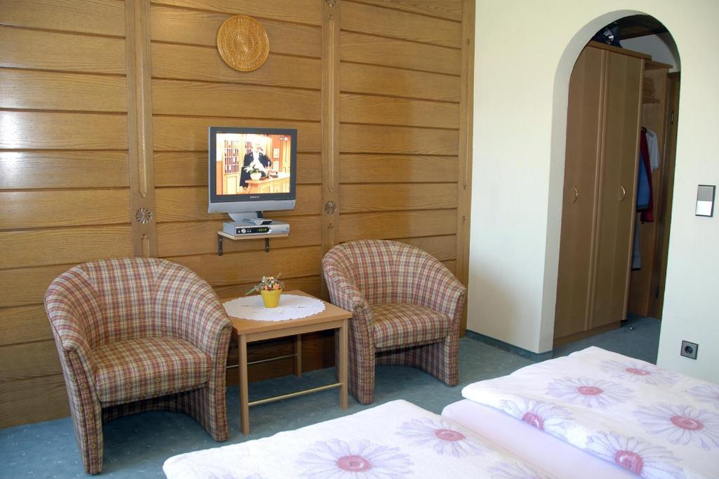 Gastehaus Trattner Hotell Mauterndorf  Rom bilde
